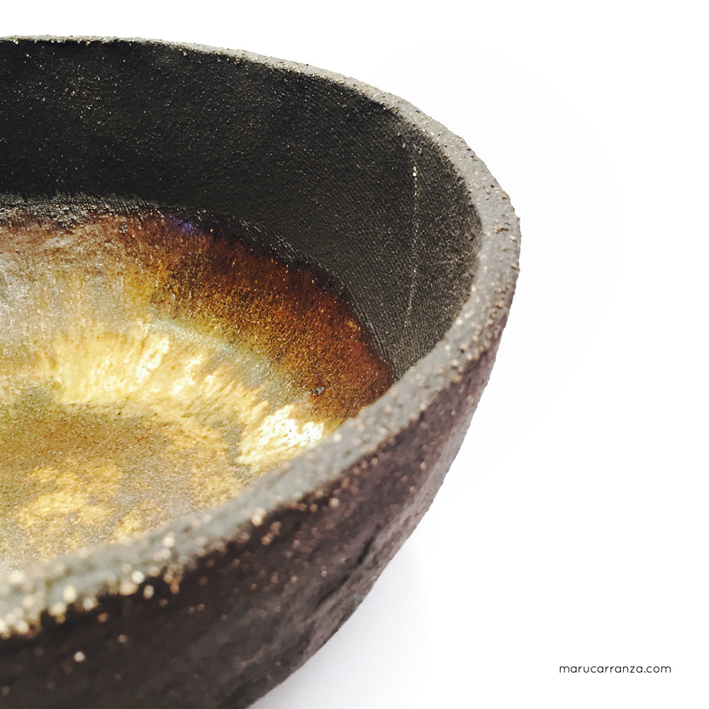 black-gold-ceramic-chamote-berlin-marucarranza-001