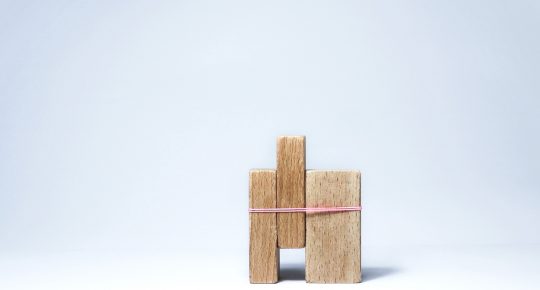 installationdesign-artistsharing-minimalart-visualjournal-creativejournal-instagood-hunter-lessismore-berlin-biennale-igersberlin-berlindesign-marucarranza_play-me-im-yours