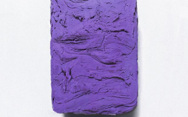 abstract-painting-purple-violet-plaster-marucarranza